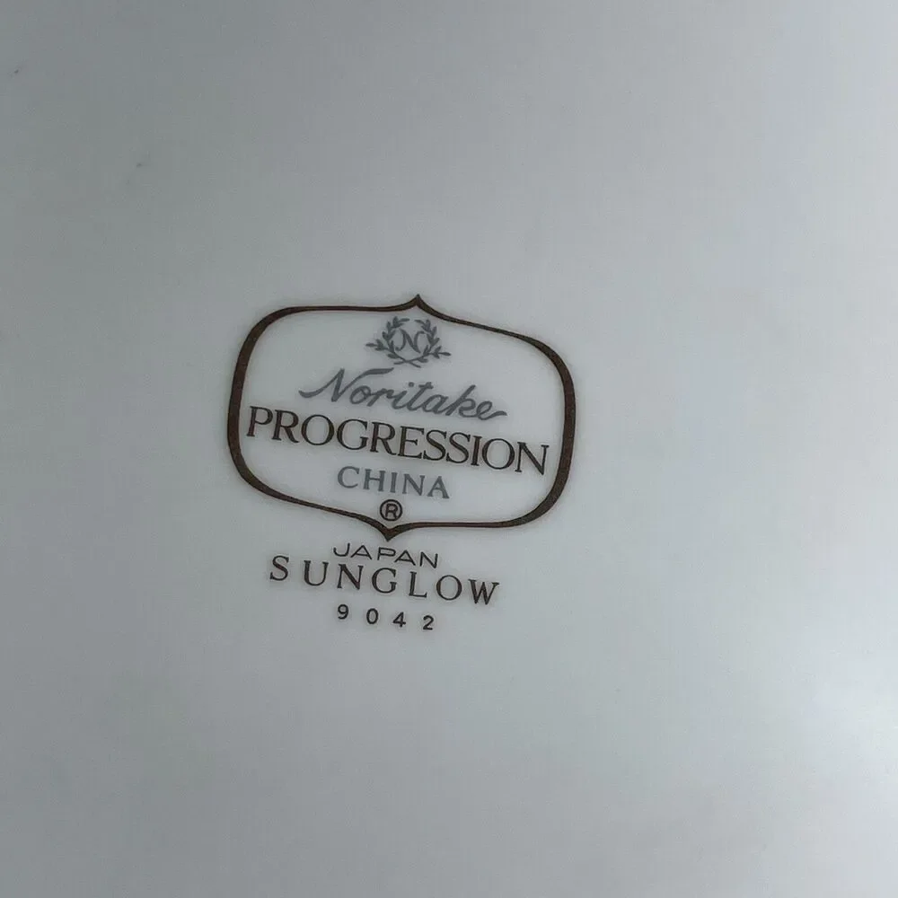 (1) Noritake‎ 10